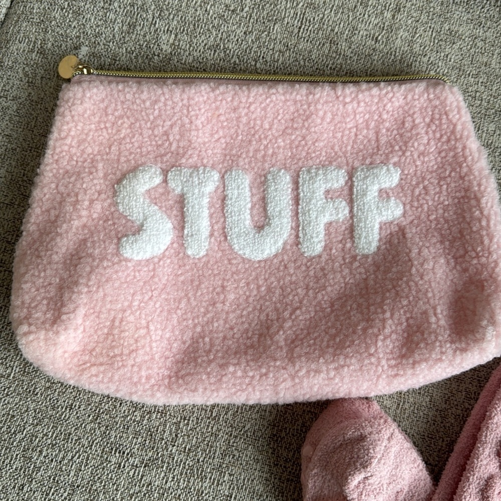 Pink Fleece Accessory Set - Picture 2 of 5